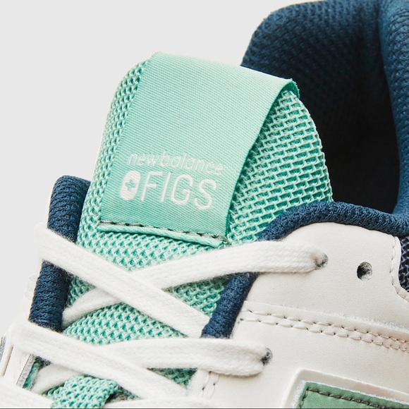 Figs New Balance 574S Size 7 - Picture 3 of 10